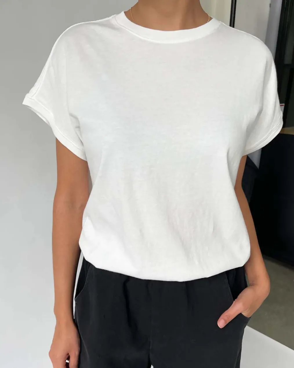 Ease Tee - Vintage White